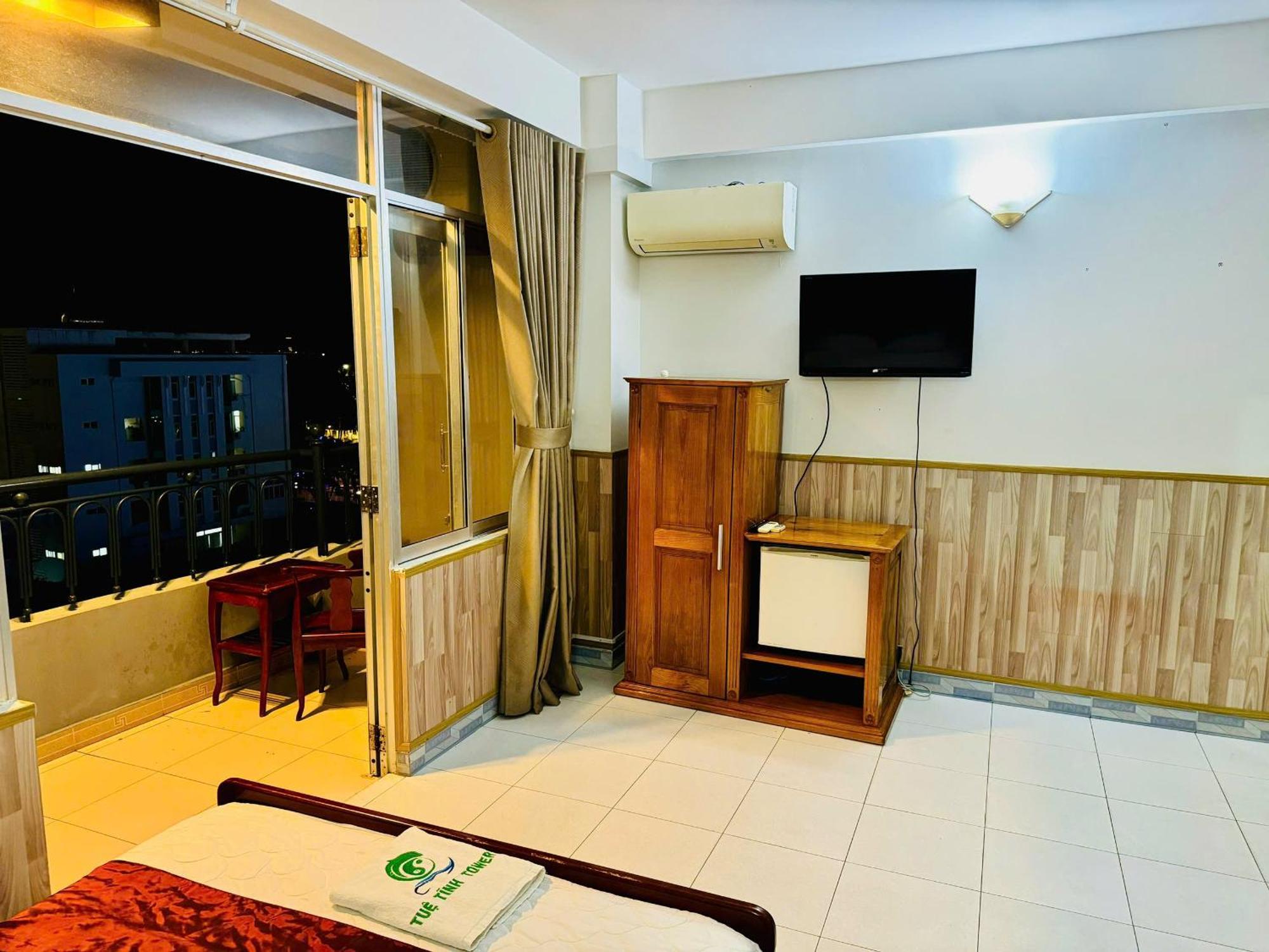 Hotel Tue Tinh Nha Trang Exteriér fotografie